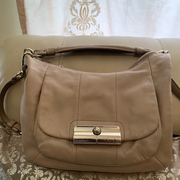 Coach Bag - Picture 1 of 3
